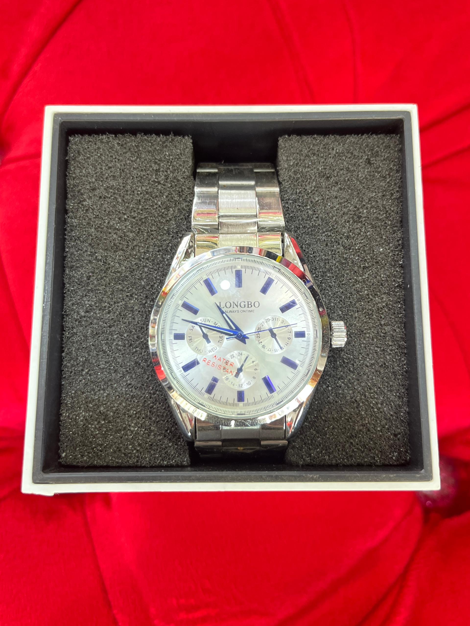 Montre de luxe